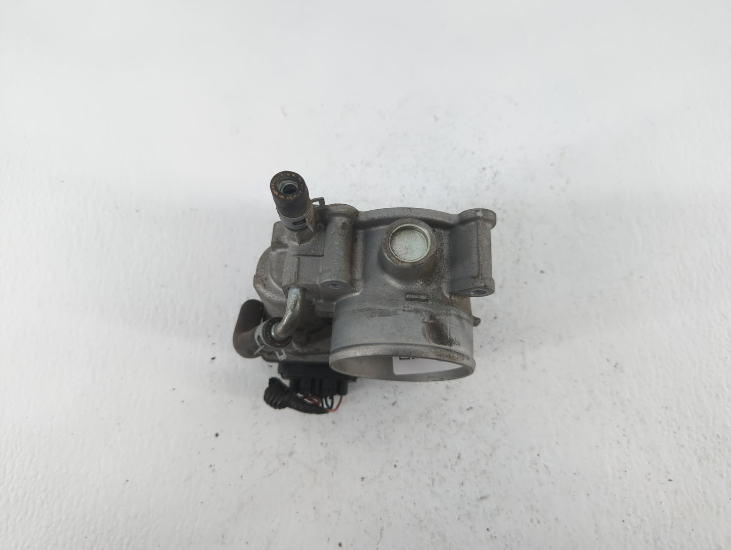 2011-2017 Subaru Forester Throttle Body P/N:16112AA380 Fits Fits 2011 2012 2013 2014 2015 2016 2017 OEM Used Auto Parts - Oe