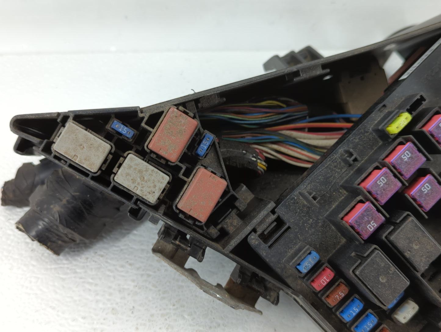 2010-2013 Subaru Forester Fusebox Fuse Box Panel Relay Module P/N:MB100200B Fits Fits 2010 2011 2012 2013 2014 OEM Used Auto
