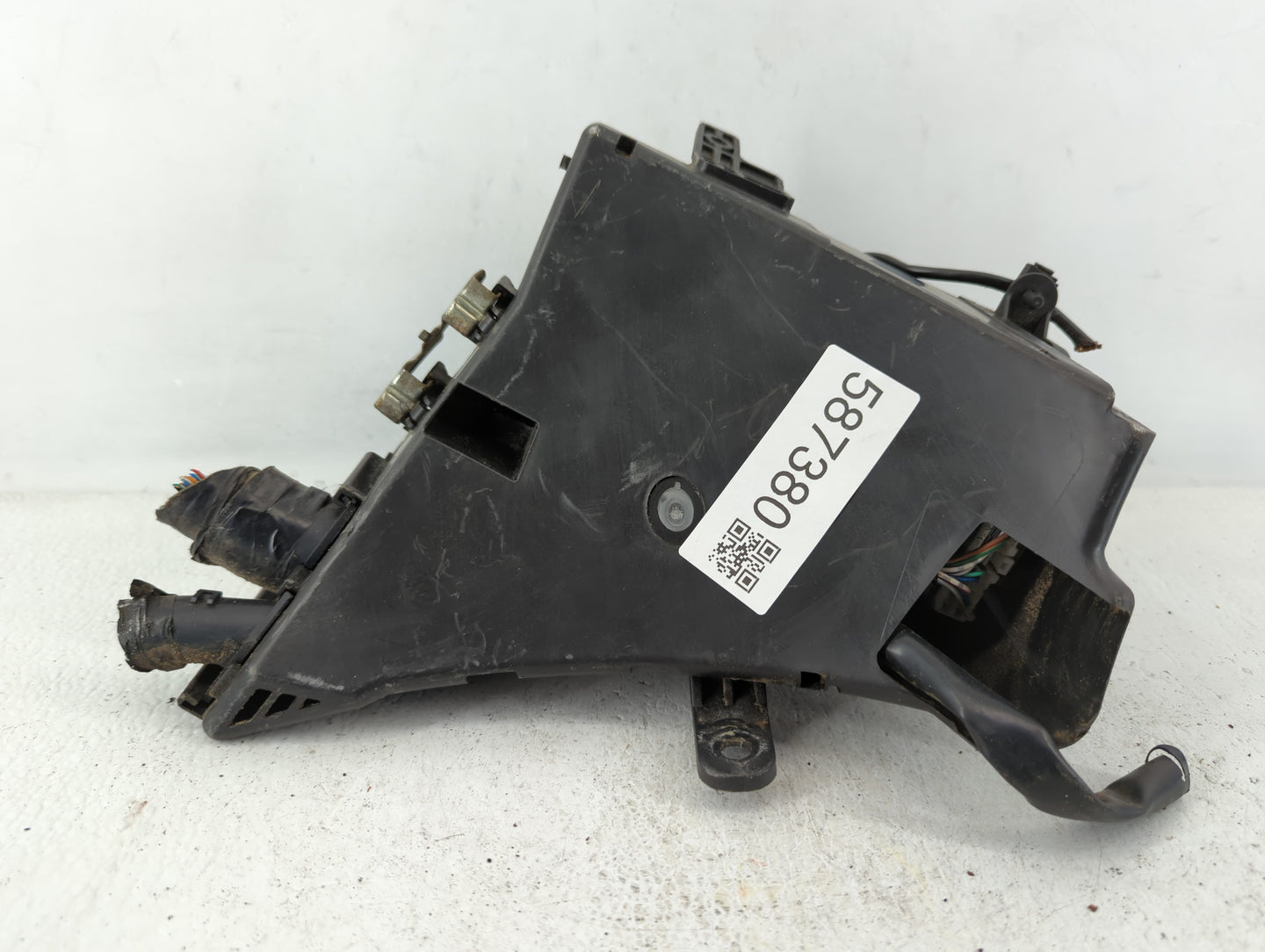 2010-2013 Subaru Forester Fusebox Fuse Box Panel Relay Module P/N:MB100200B Fits Fits 2010 2011 2012 2013 OEM Used Auto Part