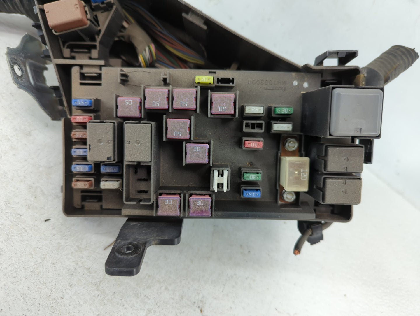 2010-2013 Subaru Forester Fusebox Fuse Box Panel Relay Module P/N:MB100200B Fits Fits 2010 2011 2012 2013 OEM Used Auto Part