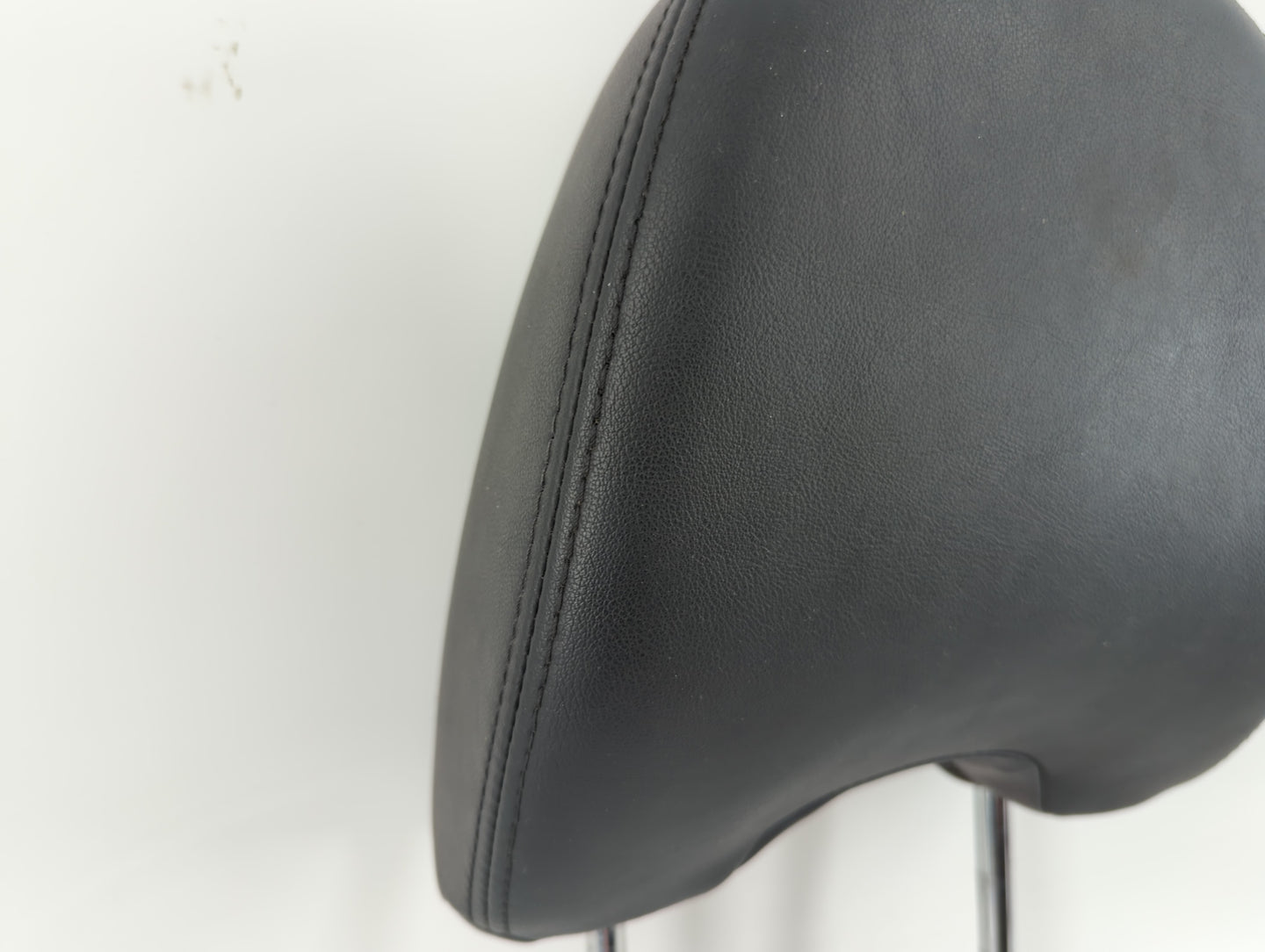 2013 Subaru Forester Headrest Head Rest Rear Seat Fits OEM Used Auto Parts - Oemusedautoparts1.com