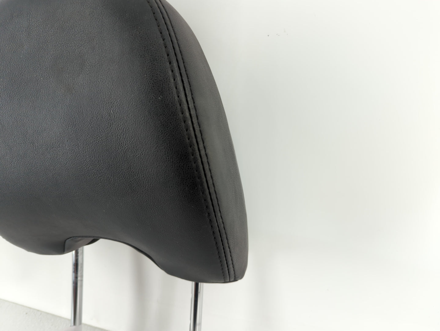 2013 Subaru Forester Headrest Head Rest Rear Seat Fits OEM Used Auto Parts - Oemusedautoparts1.com