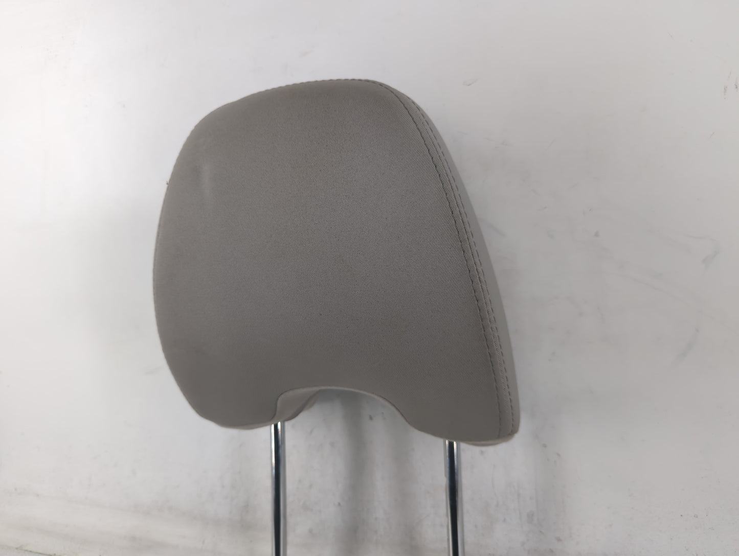 2013 Subaru Forester Headrest Head Rest Front Driver Passenger Seat Fits OEM Used Auto Parts - Oemusedautoparts1.com