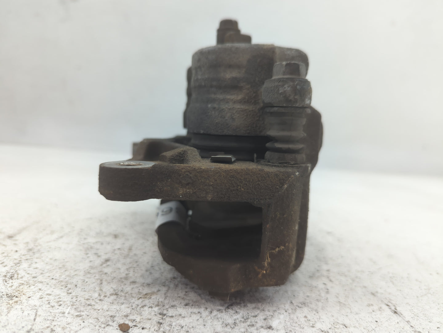 2009-2013 Subaru Forester Front Passenger Right Brake Caliper - Oemusedautoparts1.com