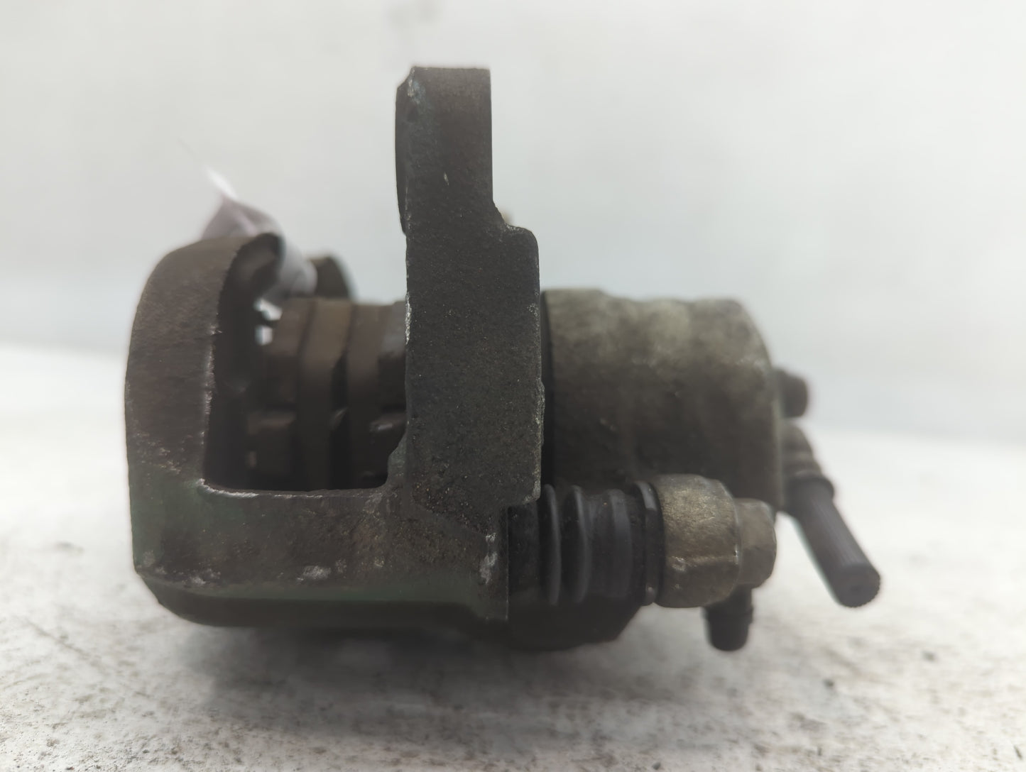 Subaru Forester Front Driver Left Brake Caliper 701502 - Oemusedautoparts1.com