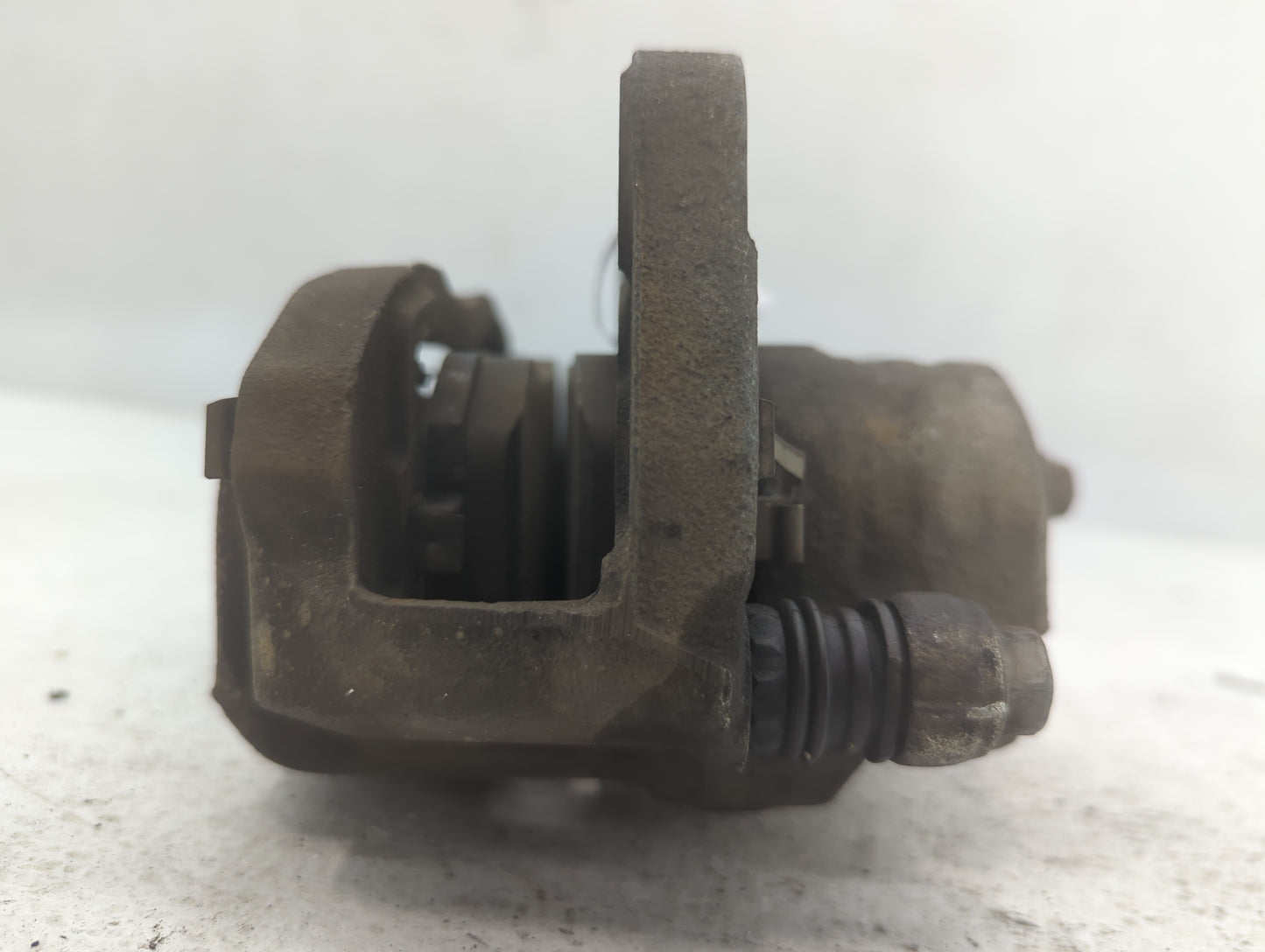 2010-2018 Subaru Forester Front Passenger Right Brake Caliper - Oemusedautoparts1.com