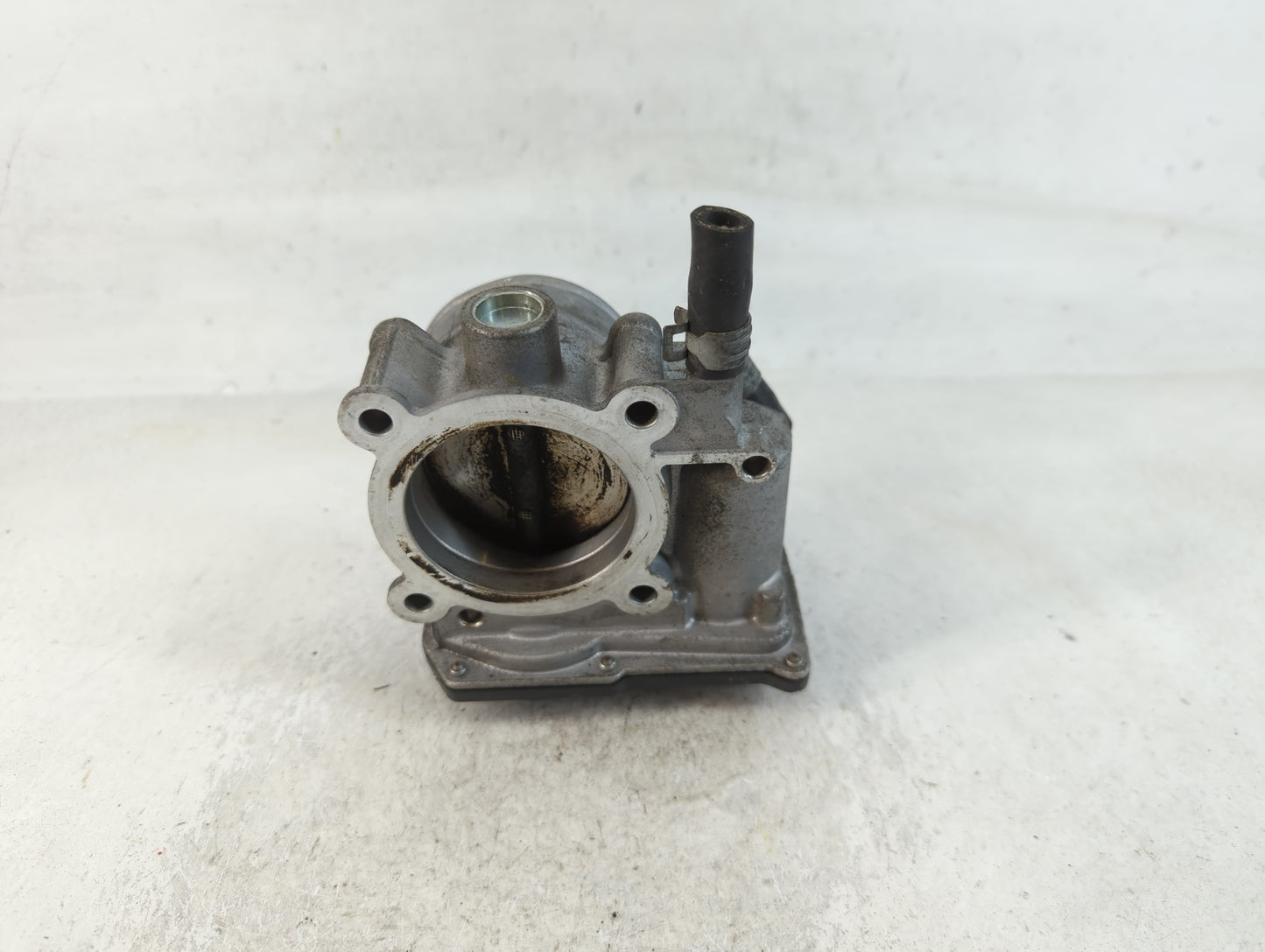 2011-2018 Subaru Forester Throttle Body P/N:16112AA380 Fits Fits 2011 2012 2013 2014 2015 2016 2017 2018 OEM Used Auto Parts