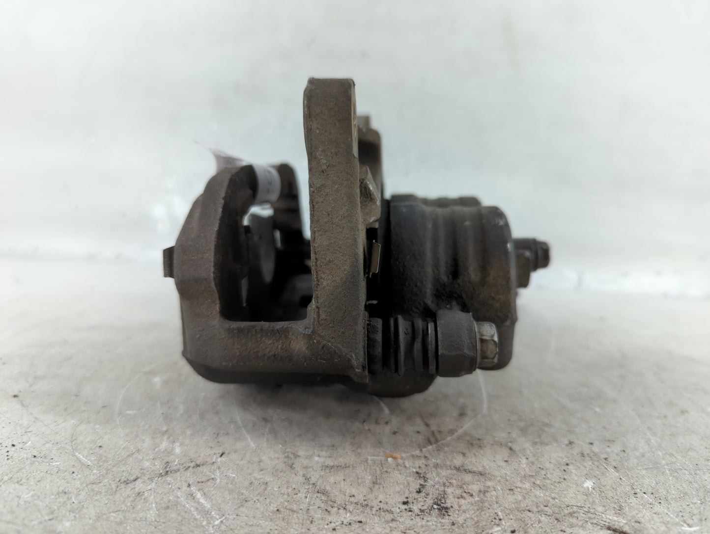 2010-2018 Subaru Forester Front Passenger Right Brake Caliper - Oemusedautoparts1.com