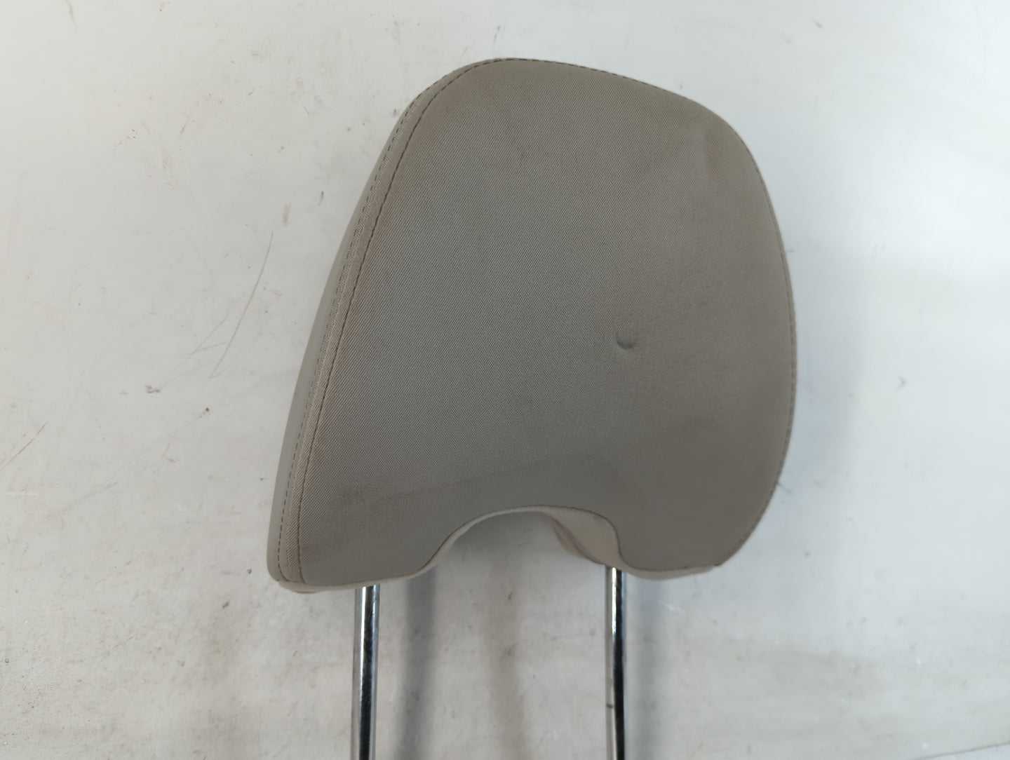 2013 Subaru Forester Headrest Head Rest Front Driver Passenger Seat Fits OEM Used Auto Parts - Oemusedautoparts1.com