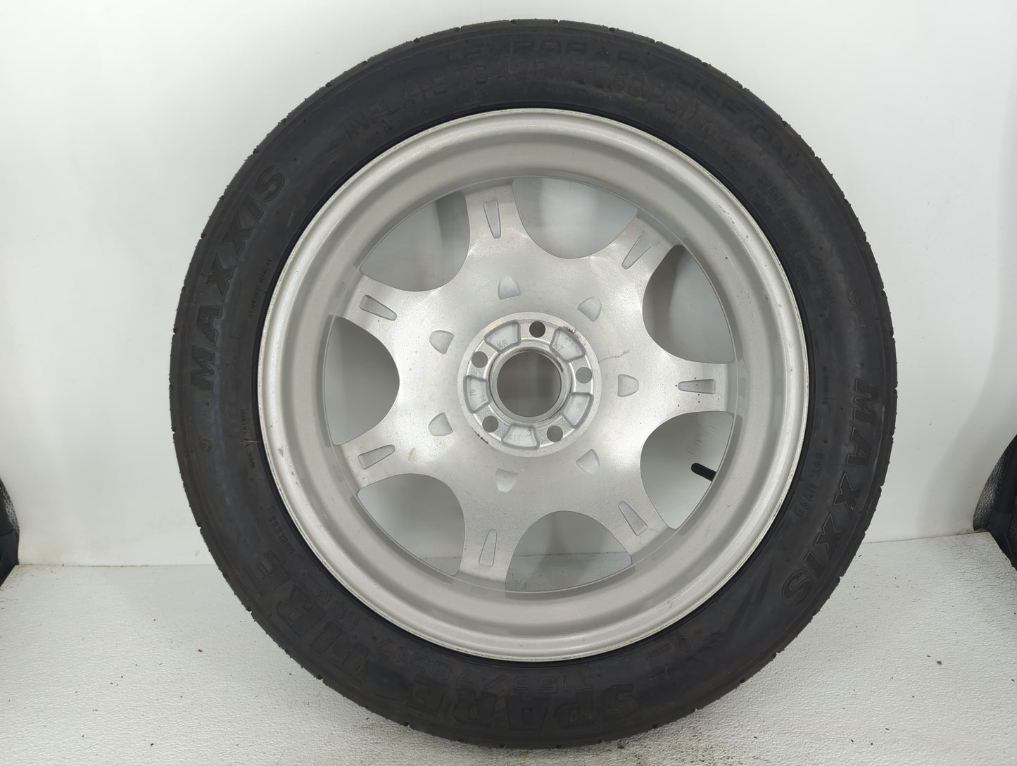 2009-2013 Subaru Forester Spare Donut Tire Wheel Rim Oem - Oemusedautoparts1.com