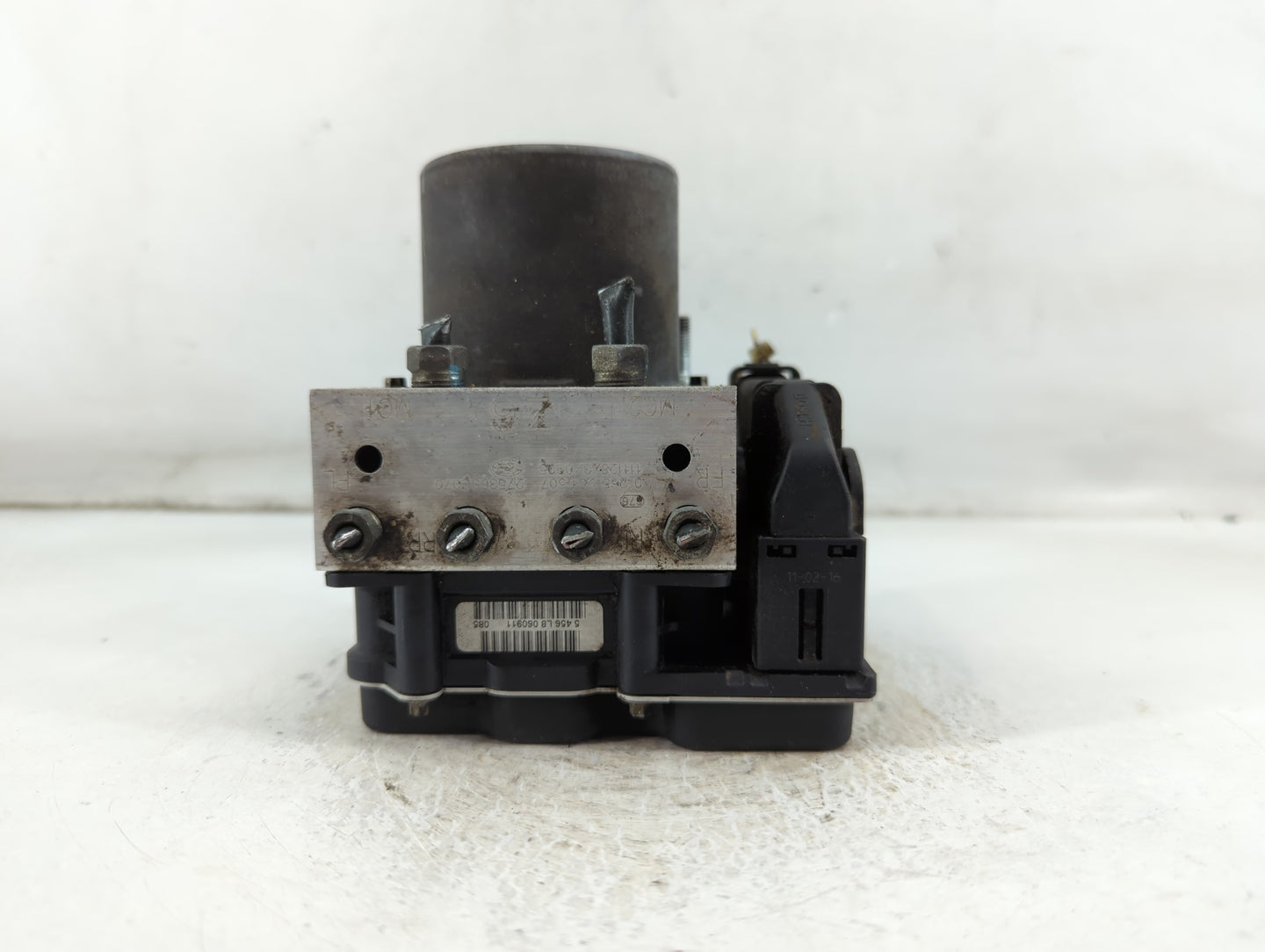 2013 Subaru Forester ABS Pump Control Module Replacement P/N:0 265 251 507 27536SC070 Fits OEM Used Auto Parts - Oemusedauto