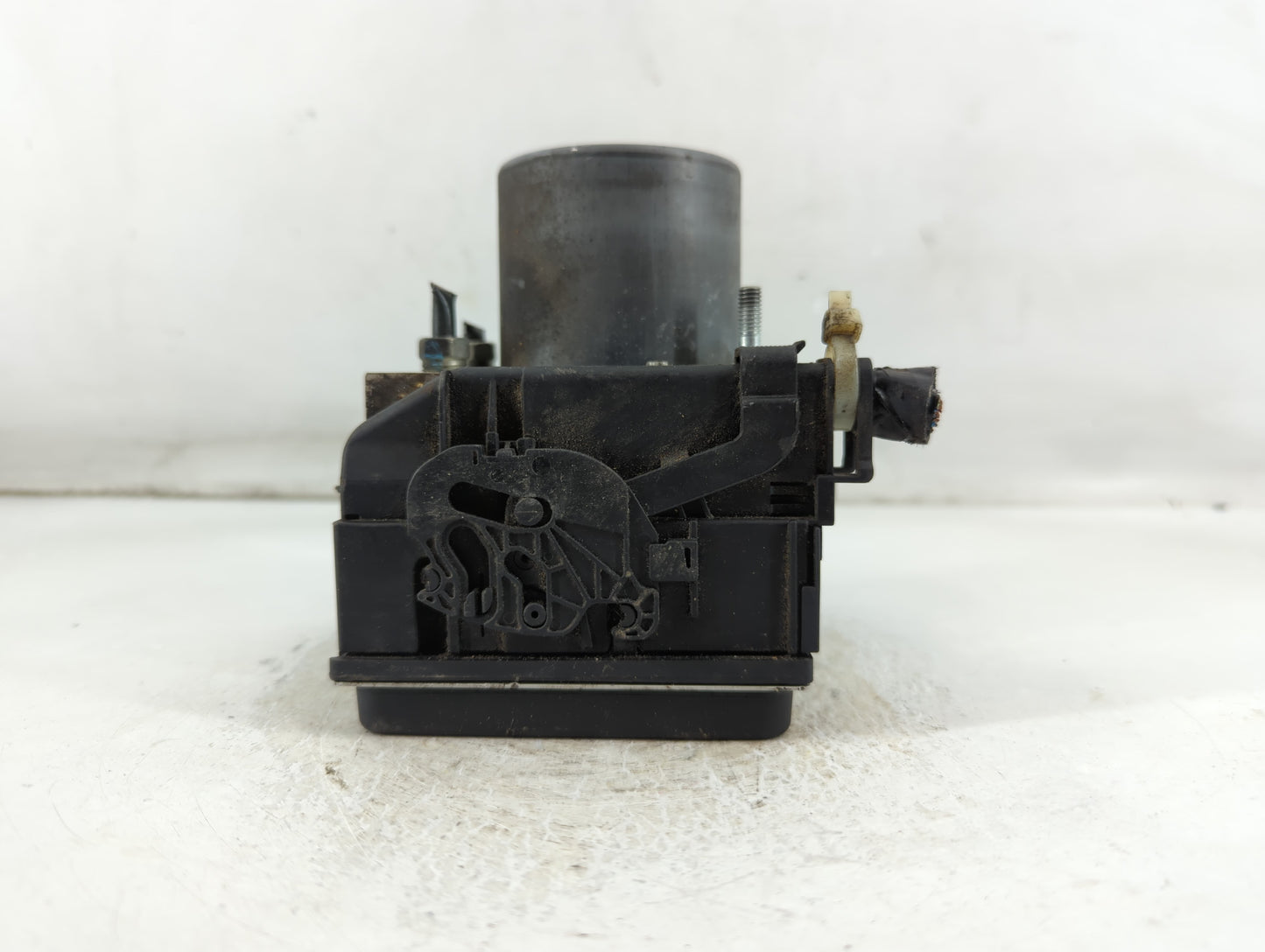 2013 Subaru Forester ABS Pump Control Module Replacement P/N:0 265 251 507 27536SC070 Fits OEM Used Auto Parts - Oemusedauto
