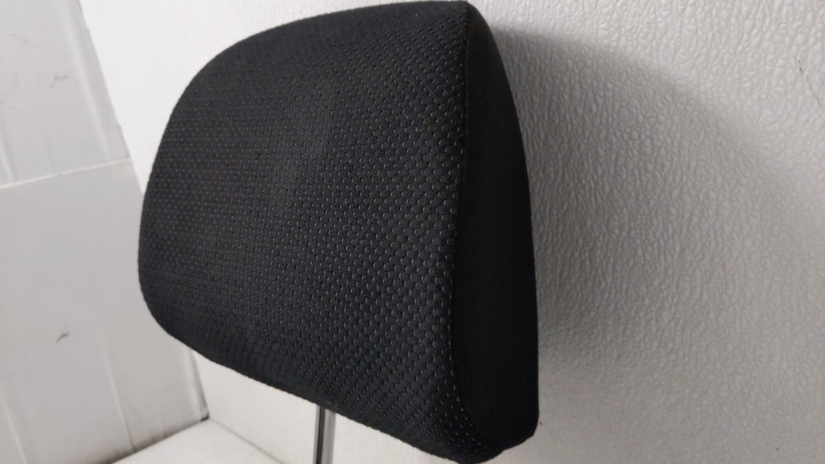 2013 Subaru Impreza Headrest Head Rest Rear Center Seat Black 102506 - Oemusedautoparts1.com