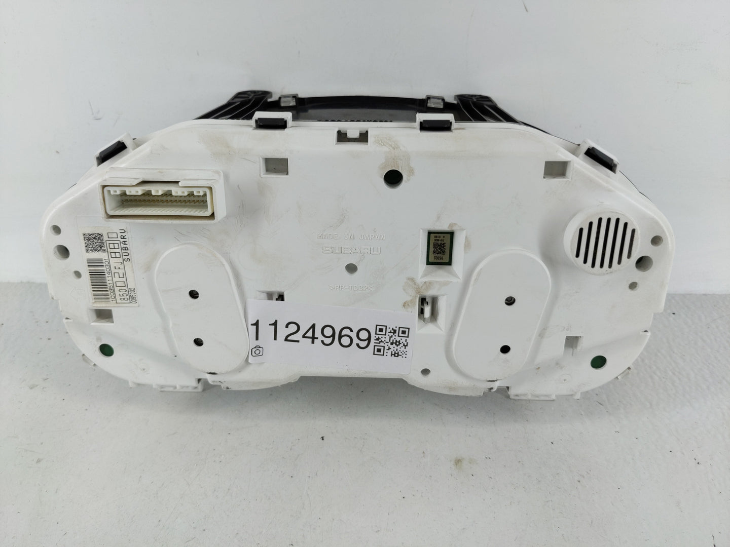 2013 Subaru Impreza Instrument Cluster Speedometer Gauges P/N:85002FJ880 Fits OEM Used Auto Parts - Oemusedautoparts1.com