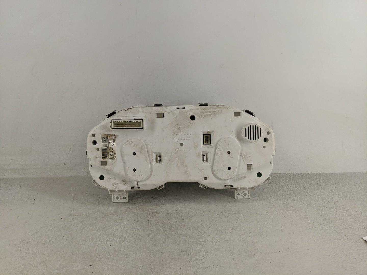 2013 Subaru Impreza Instrument Cluster Speedometer Gauges P/N:85002FJ880 Fits OEM Used Auto Parts - Oemusedautoparts1.com