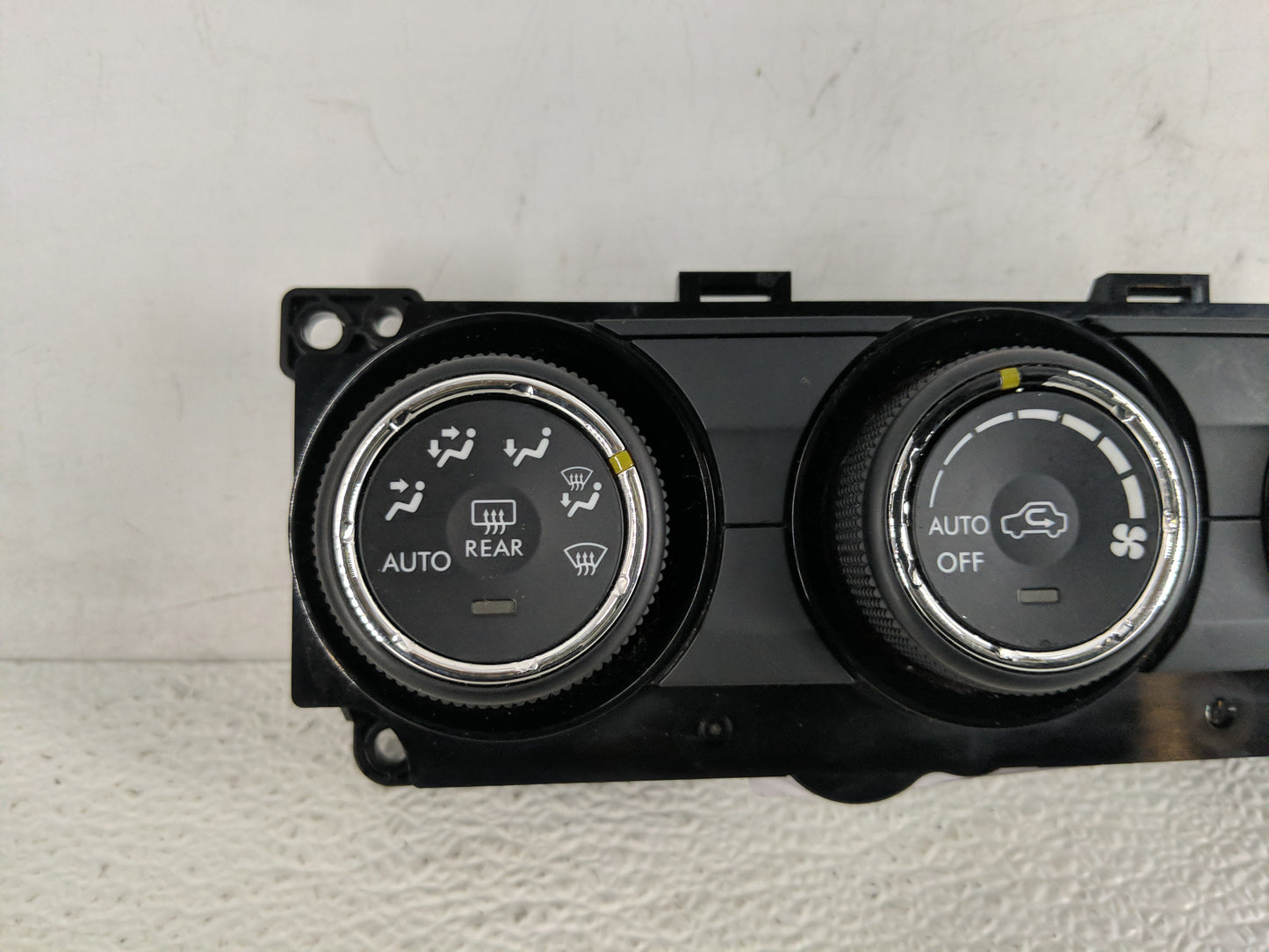 2012-2013 Subaru Impreza Climate Control Module Temperature AC/Heater Replacement P/N:72311FJ130 Fits Fits 2012 2013 OEM Use