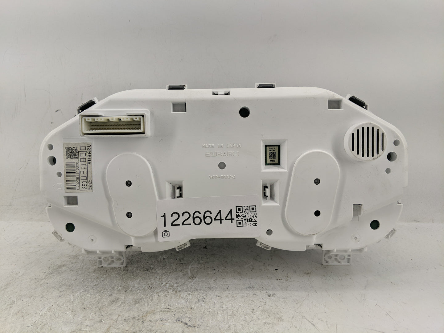 2013 Subaru Impreza Instrument Cluster Speedometer Gauges Fits OEM Used Auto Parts - Oemusedautoparts1.com