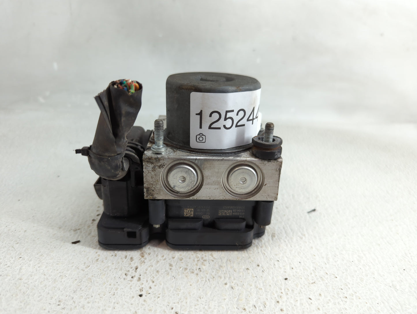 2013-2014 Subaru Impreza ABS Pump Control Module Replacement Fits Fits 2013 2014 OEM Used Auto Parts - Oemusedautoparts1.com