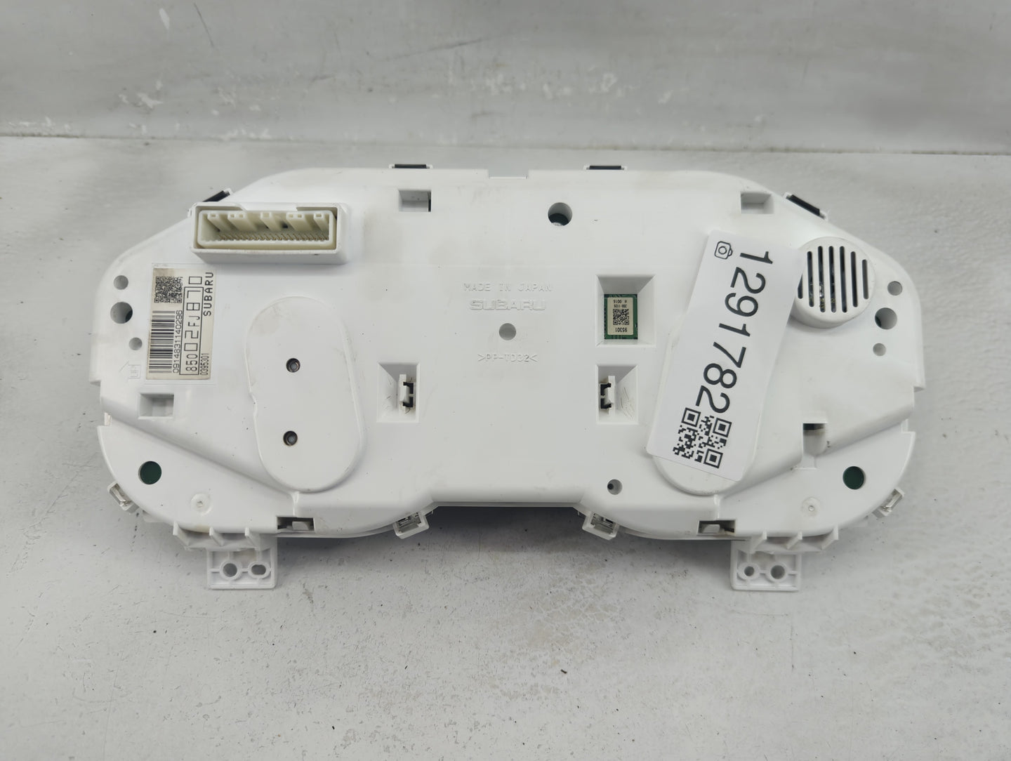 2013 Subaru Impreza Instrument Cluster Speedometer Gauges P/N:85002FJ870 Fits OEM Used Auto Parts - Oemusedautoparts1.com