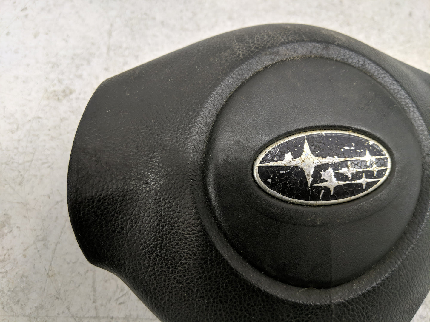 2012-2014 Subaru Impreza Air Bag Driver Left Steering Wheel Mounted P/N:98211FJ050VH Fits Fits 2012 2013 2014 OEM Used Auto 
