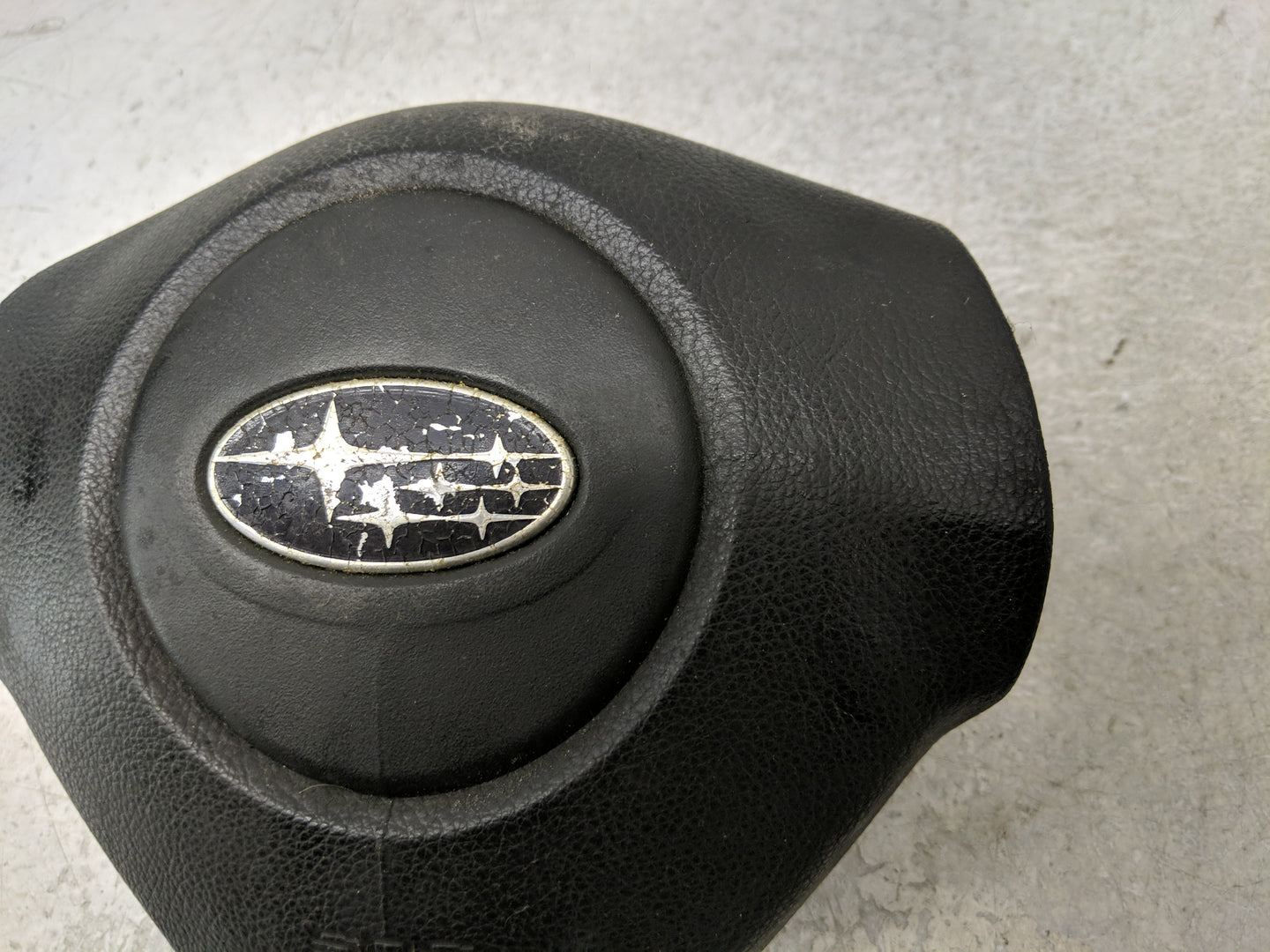 2012-2014 Subaru Impreza Air Bag Driver Left Steering Wheel Mounted P/N:98211FJ050VH Fits Fits 2012 2013 2014 OEM Used Auto 