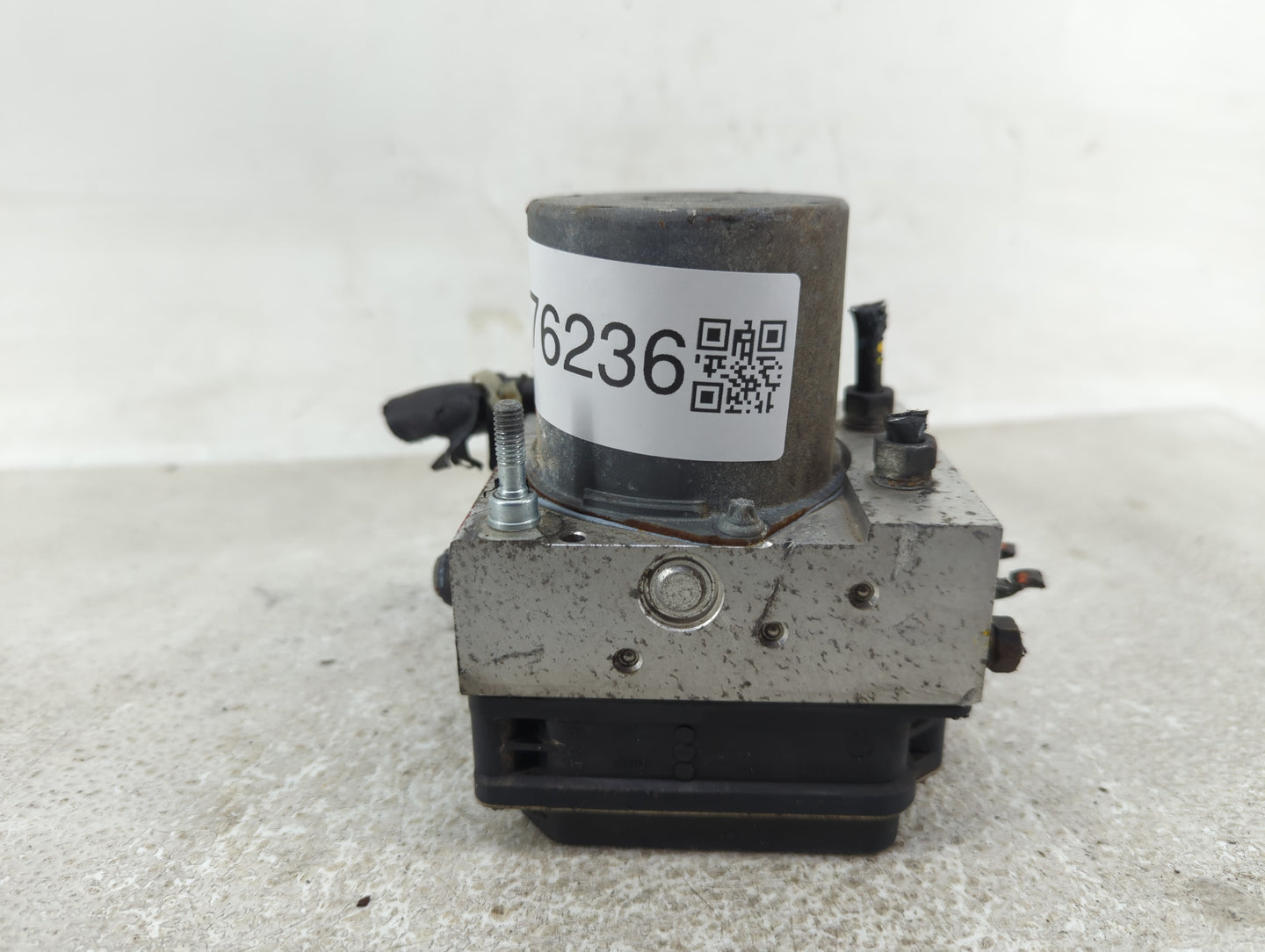 2013-2014 Subaru Impreza ABS Pump Control Module Replacement P/N:27536FG180 Fits Fits 2013 2014 OEM Used Auto Parts - Oemuse