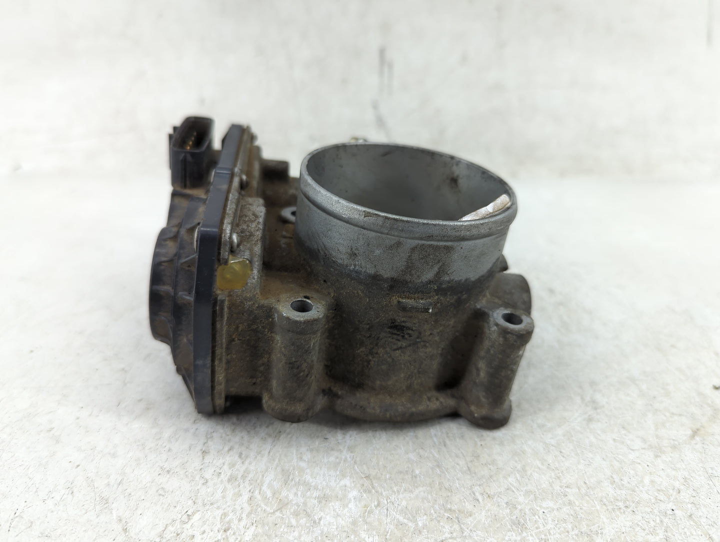 2012-2016 Subaru Impreza Throttle Body P/N:16112AA380 Fits Fits 2011 2012 2013 2014 2015 2016 2017 2018 OEM Used Auto Parts 