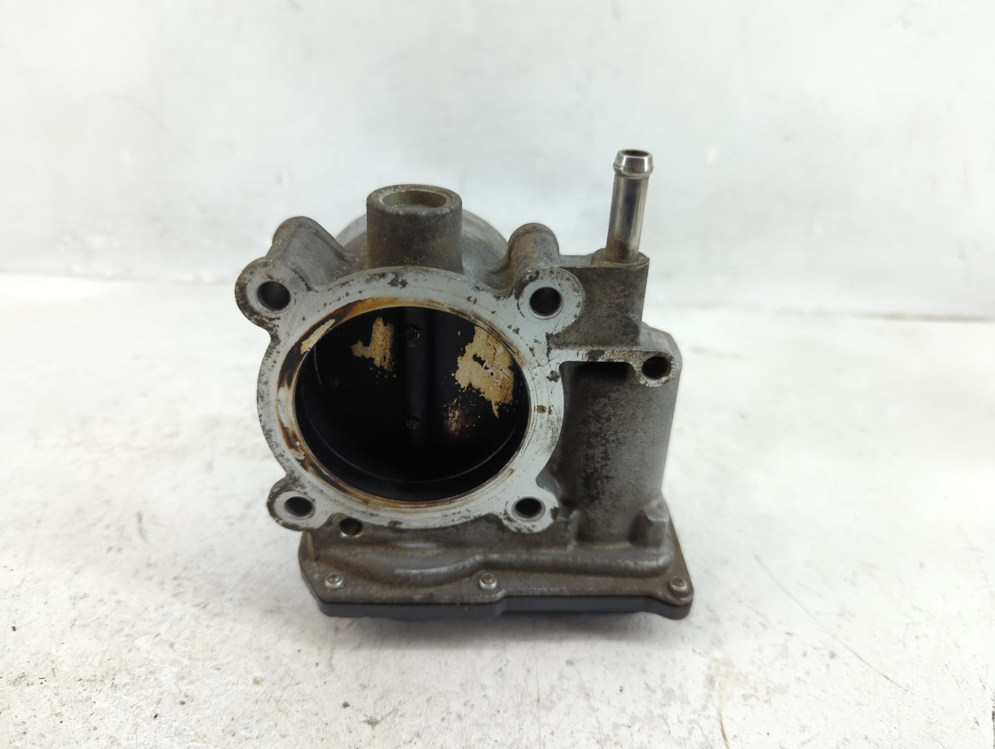 2012-2016 Subaru Impreza Throttle Body P/N:16112AA380 Fits Fits 2011 2012 2013 2014 2015 2016 2017 2018 OEM Used Auto Parts 