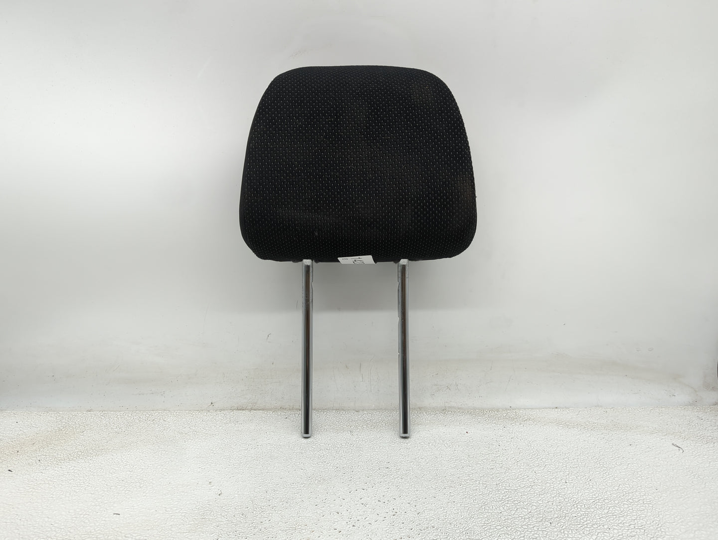 2013 Subaru Impreza Headrest Head Rest Front Driver Seat Black - Oemusedautoparts1.com