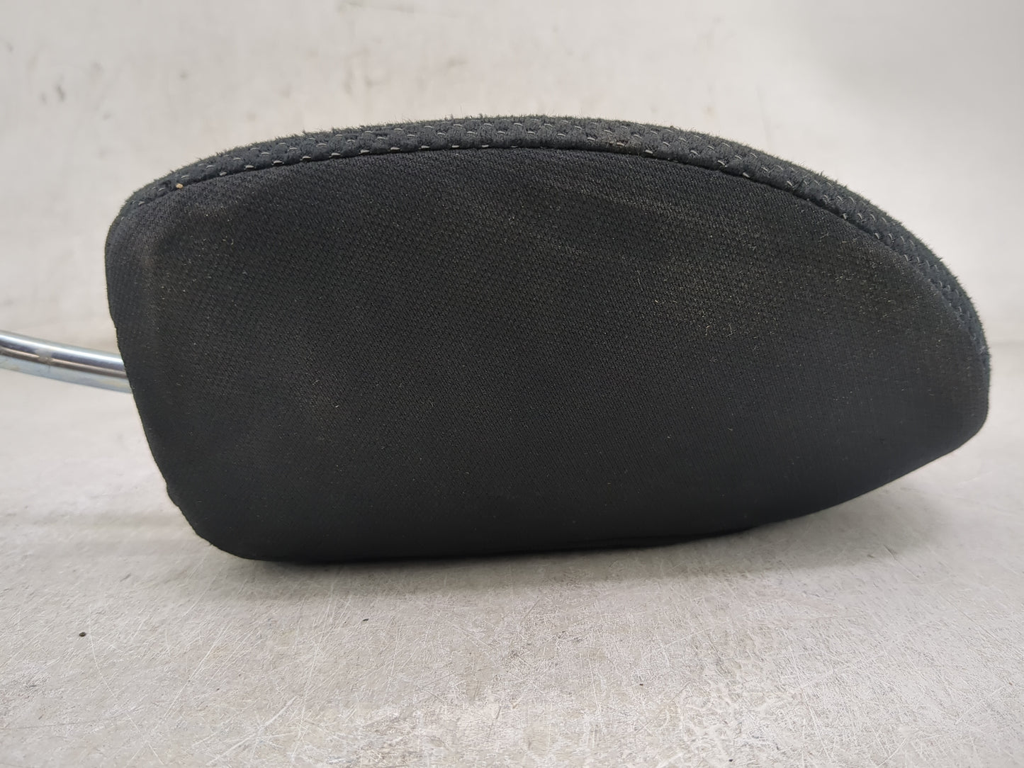 2013 Subaru Impreza Headrest Head Rest Rear Seat Fits OEM Used Auto Parts - Oemusedautoparts1.com