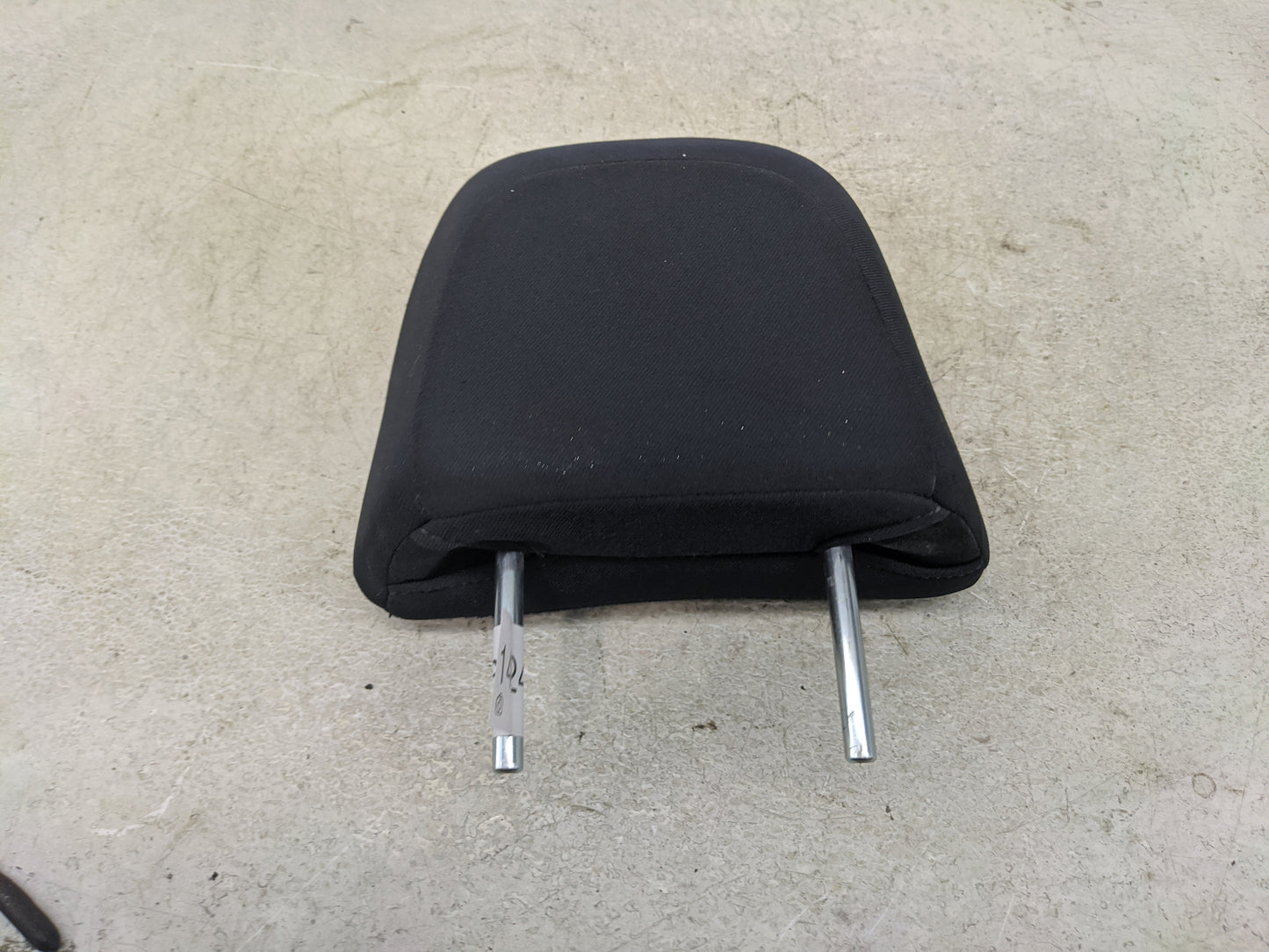 2013 Subaru Impreza Headrest Head Rest Rear Seat Fits OEM Used Auto Parts - Oemusedautoparts1.com