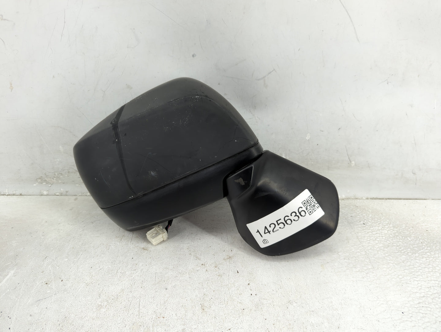2012-2014 Subaru Impreza Passenger Right Side View Manual Door Mirror - Oemusedautoparts1.com