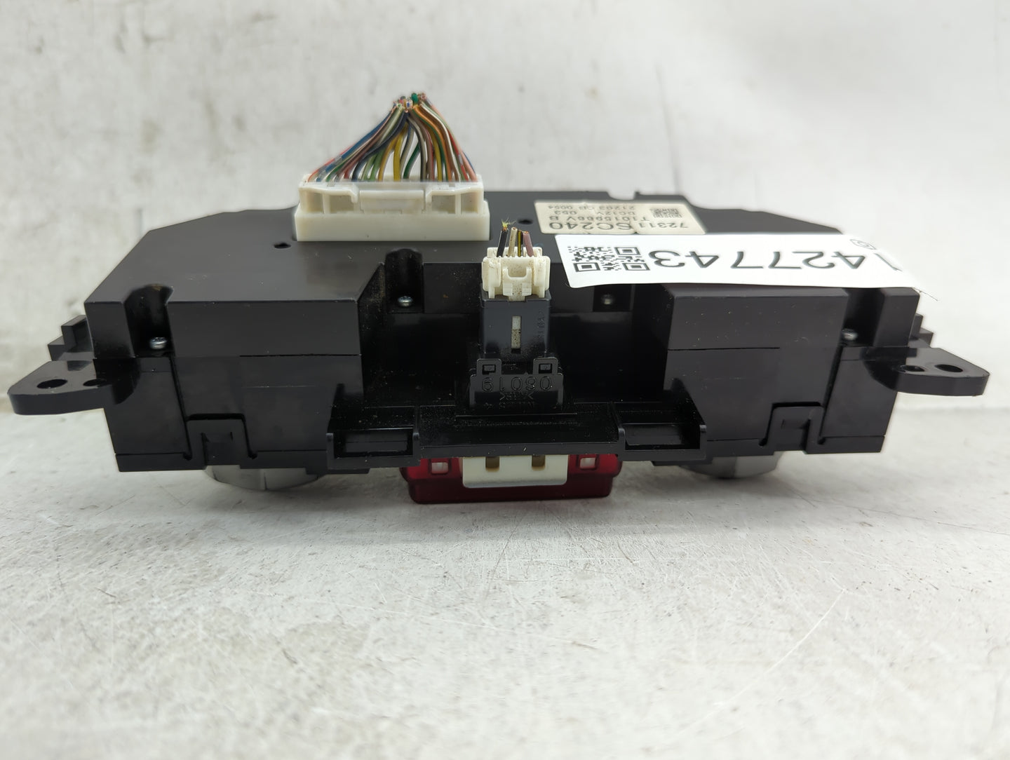 2011-2014 Subaru Impreza Climate Control Module Temperature AC/Heater Replacement P/N:72311SC240 Fits Fits 2011 2012 2013 20
