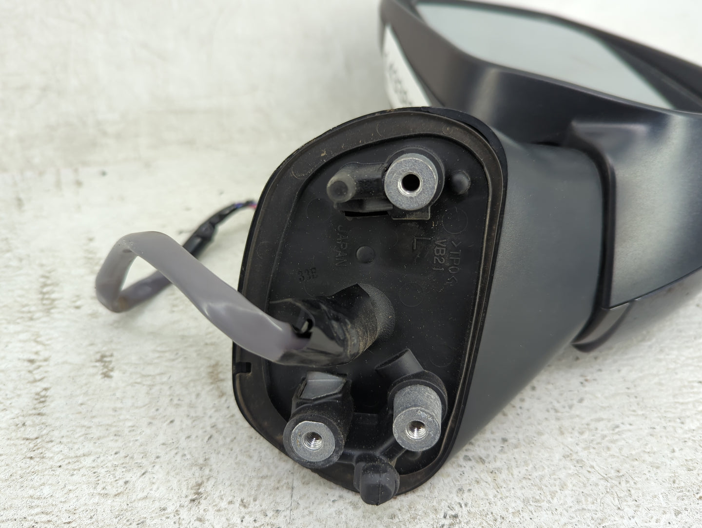 2012-2014 Subaru Impreza Driver Side View Mirror - Left Door Mirror OEM Used - Oemusedautoparts1.com