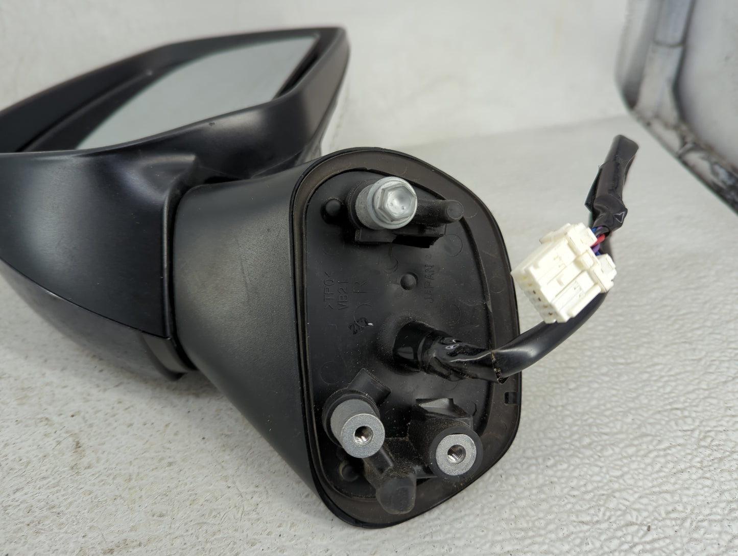 2012-2014 Subaru Impreza Passenger Side View Mirror - Right Door Mirror OEM Used - Oemusedautoparts1.com