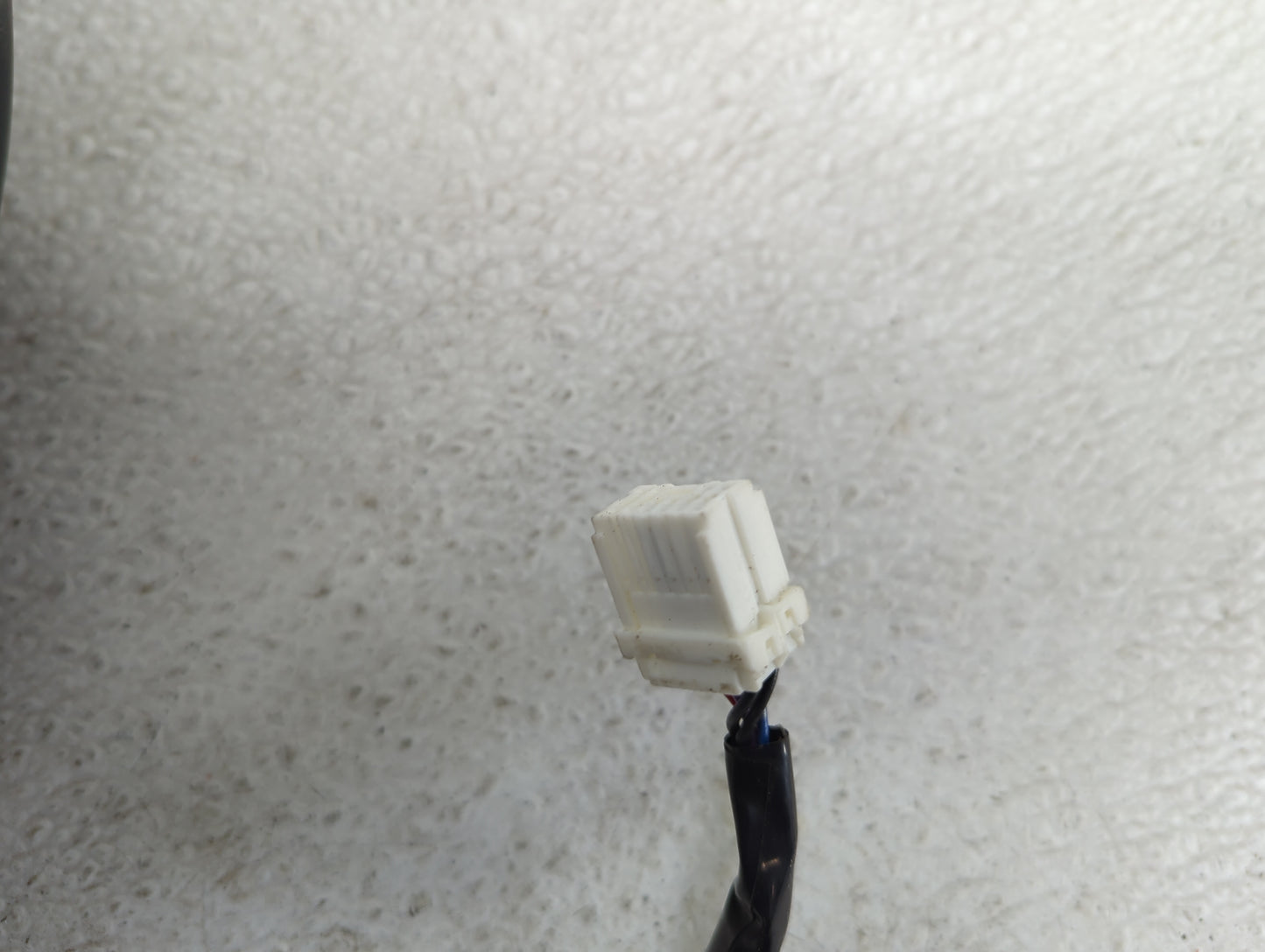 2012-2014 Subaru Impreza Passenger Side View Mirror - Right Door Mirror OEM Used - Oemusedautoparts1.com