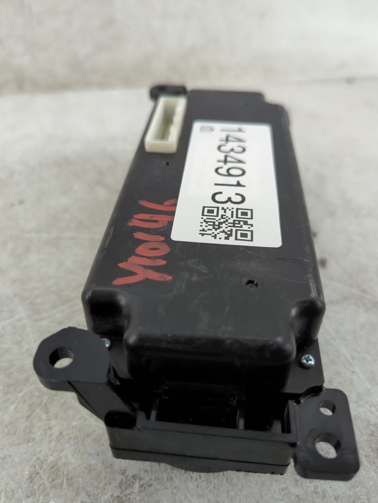 2012-2013 Subaru Impreza Climate Control Module Temperature AC/Heater Replacement Fits Fits 2012 2013 OEM Used Auto Parts - 