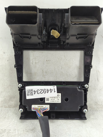 2013 Subaru Impreza Climate Control Module Temperature AC/Heater Replacement P/N:T1019814Z Fits OEM Used Auto Parts