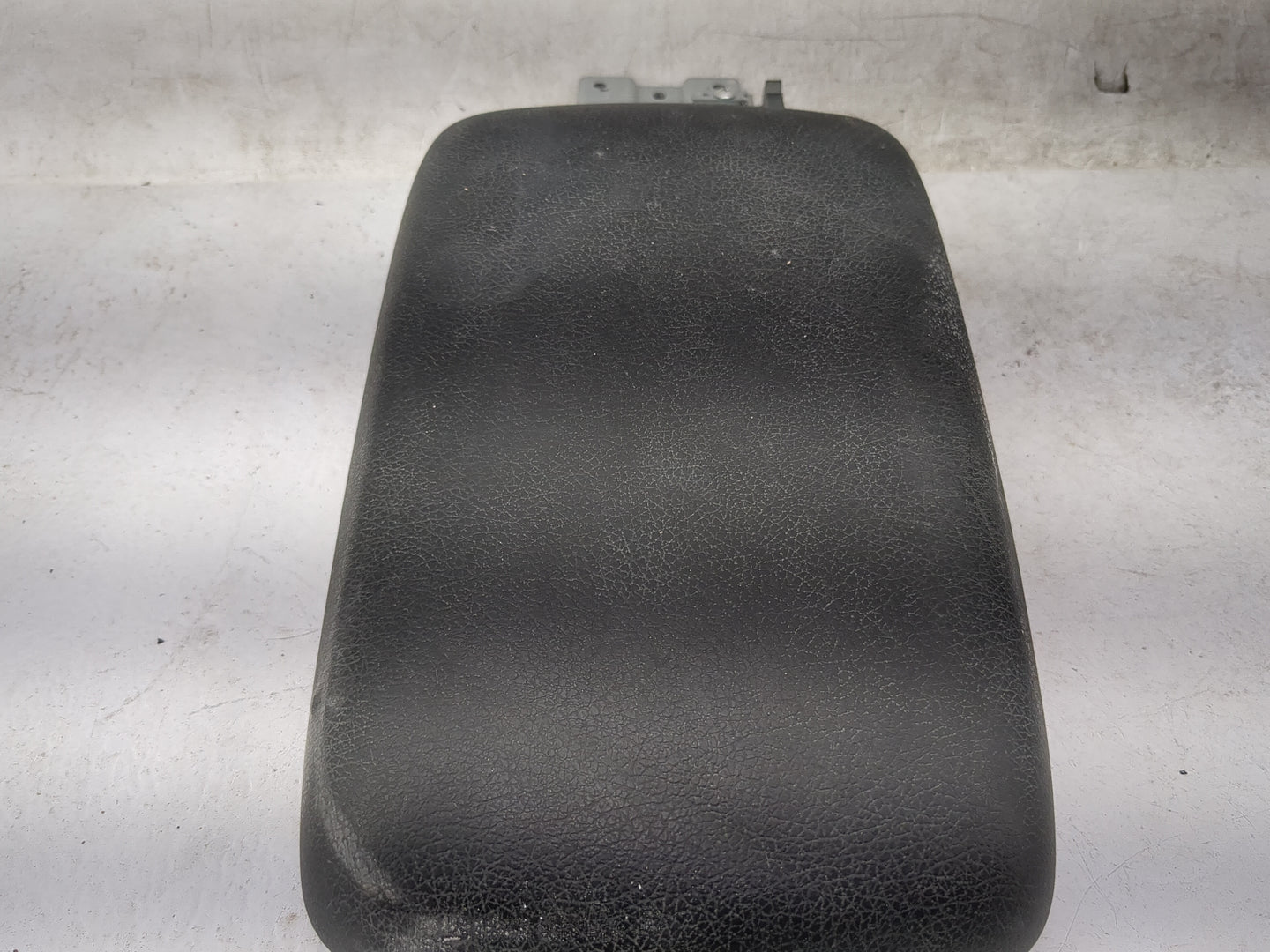 2013 Subaru Impreza Center Console Armrest Cover Lid Fits OEM Used Auto Parts - Oemusedautoparts1.com