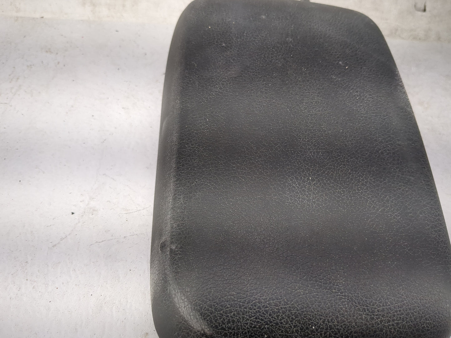 2013 Subaru Impreza Center Console Armrest Cover Lid Fits OEM Used Auto Parts - Oemusedautoparts1.com