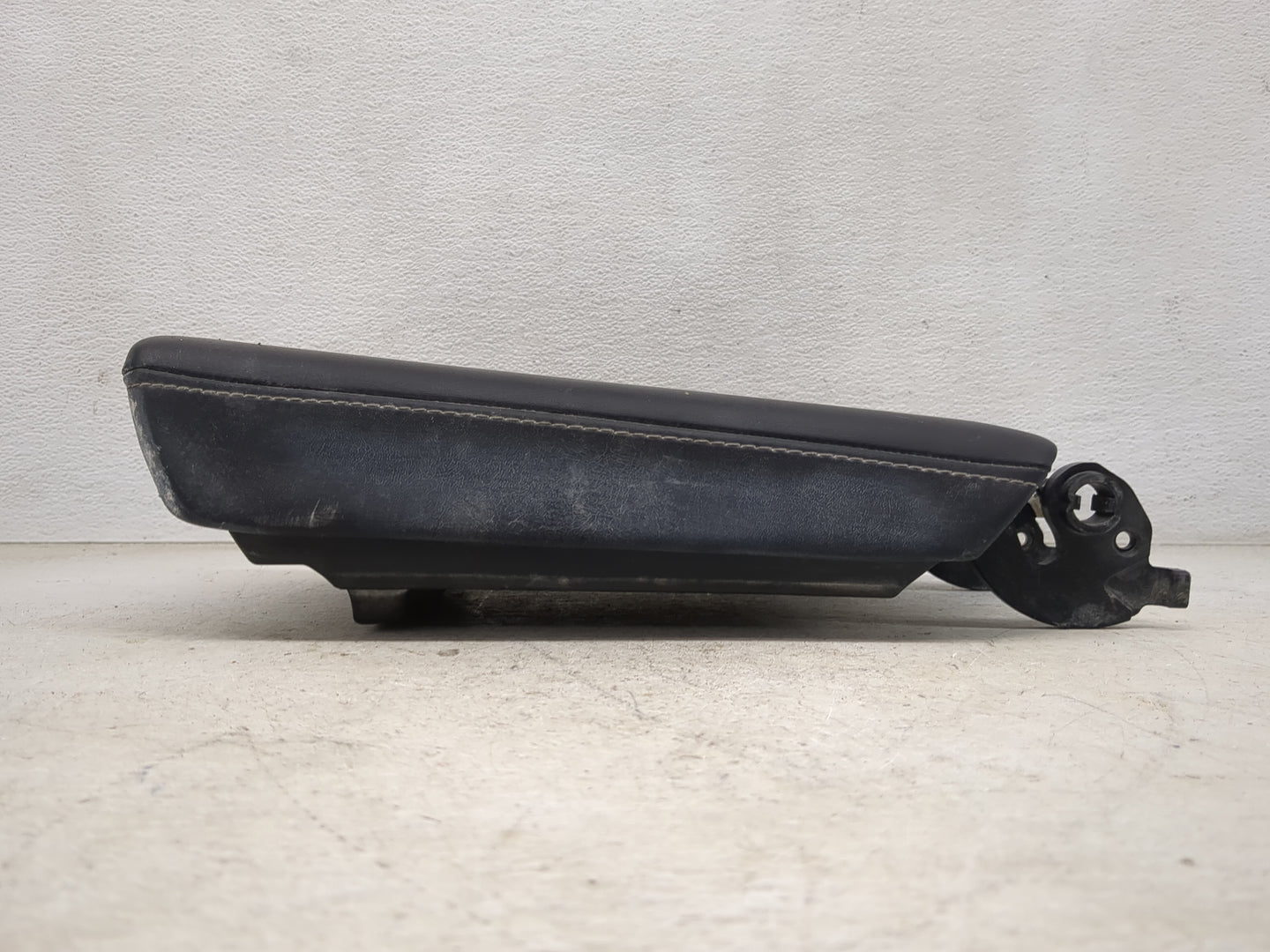 2013 Subaru Impreza Center Console Armrest Cover Lid Fits OEM Used Auto Parts - Oemusedautoparts1.com