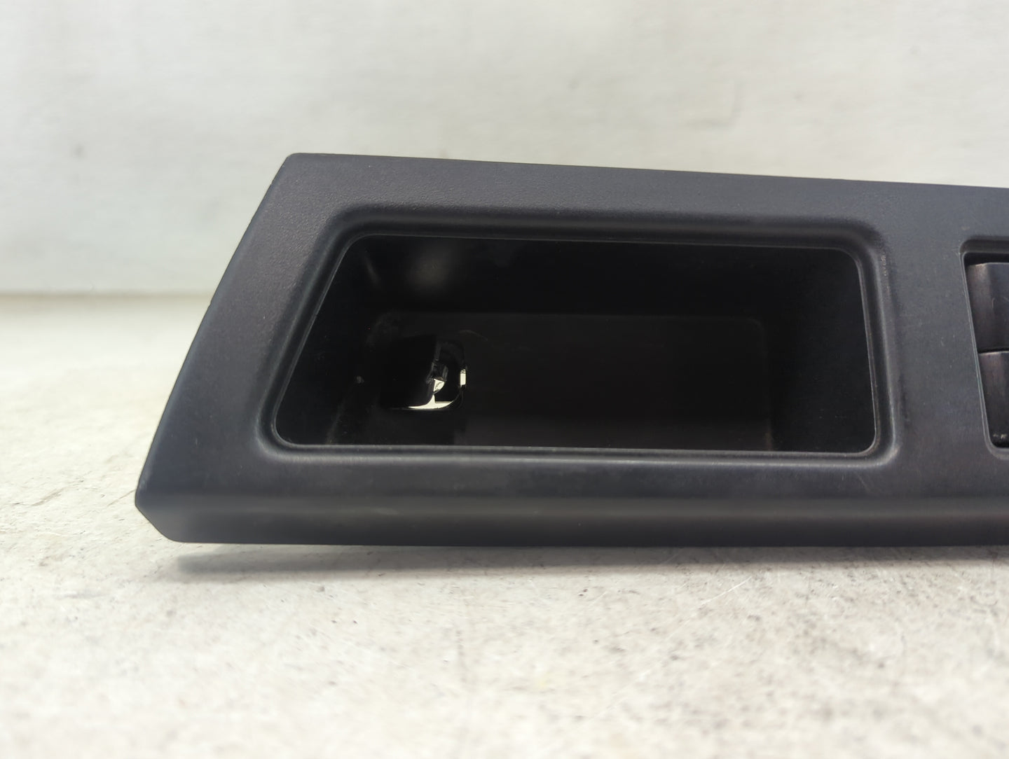 2013 Subaru Impreza Master Power Window Switch Replacement Driver Side Left P/N:83061FJ010 Fits OEM Used Auto Parts - Oemuse