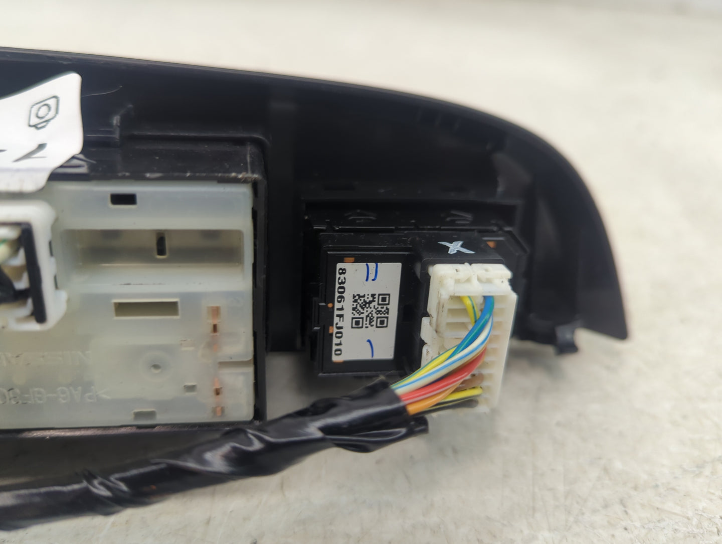 2013 Subaru Impreza Master Power Window Switch Replacement Driver Side Left P/N:83061FJ010 Fits OEM Used Auto Parts - Oemuse
