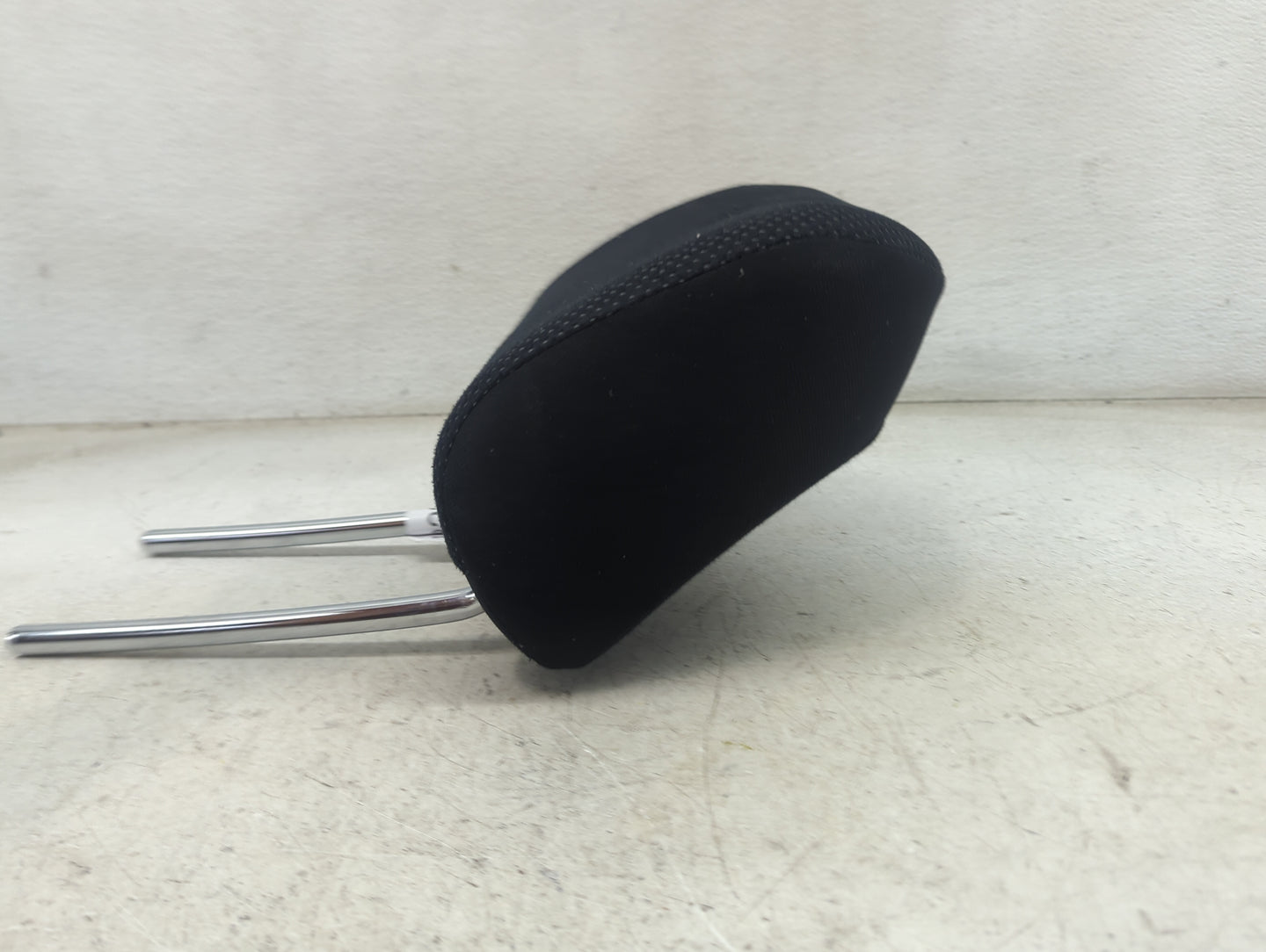 2013 Subaru Impreza Headrest Head Rest Front Driver Passenger Seat Fits OEM Used Auto Parts - Oemusedautoparts1.com