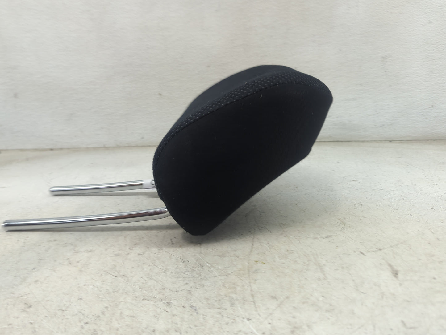 2013 Subaru Impreza Headrest Head Rest Front Driver Passenger Seat Fits OEM Used Auto Parts - Oemusedautoparts1.com