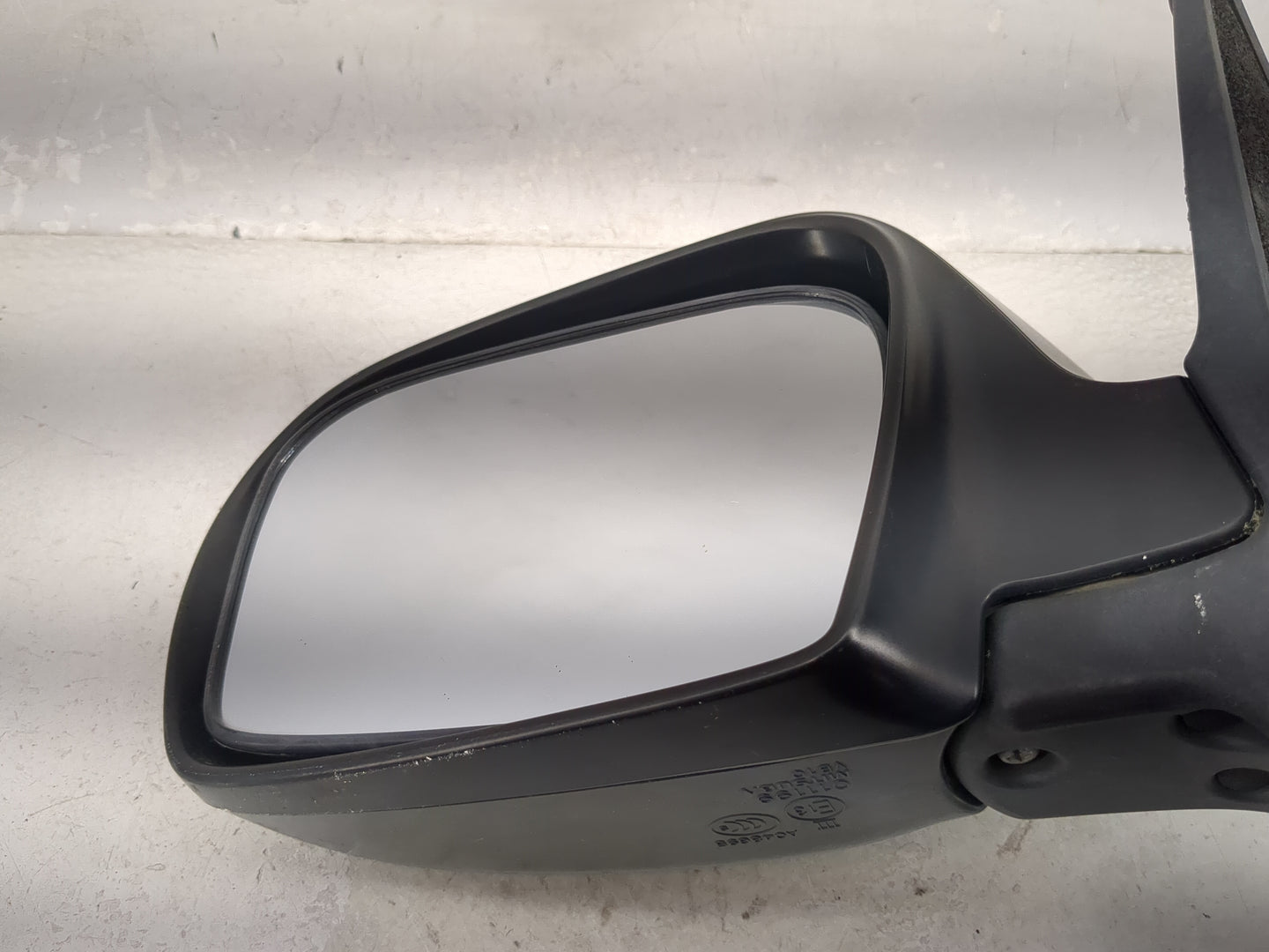 2008-2014 Subaru Impreza Driver Side View Mirror - Left Door Mirror OEM Used - Oemusedautoparts1.com