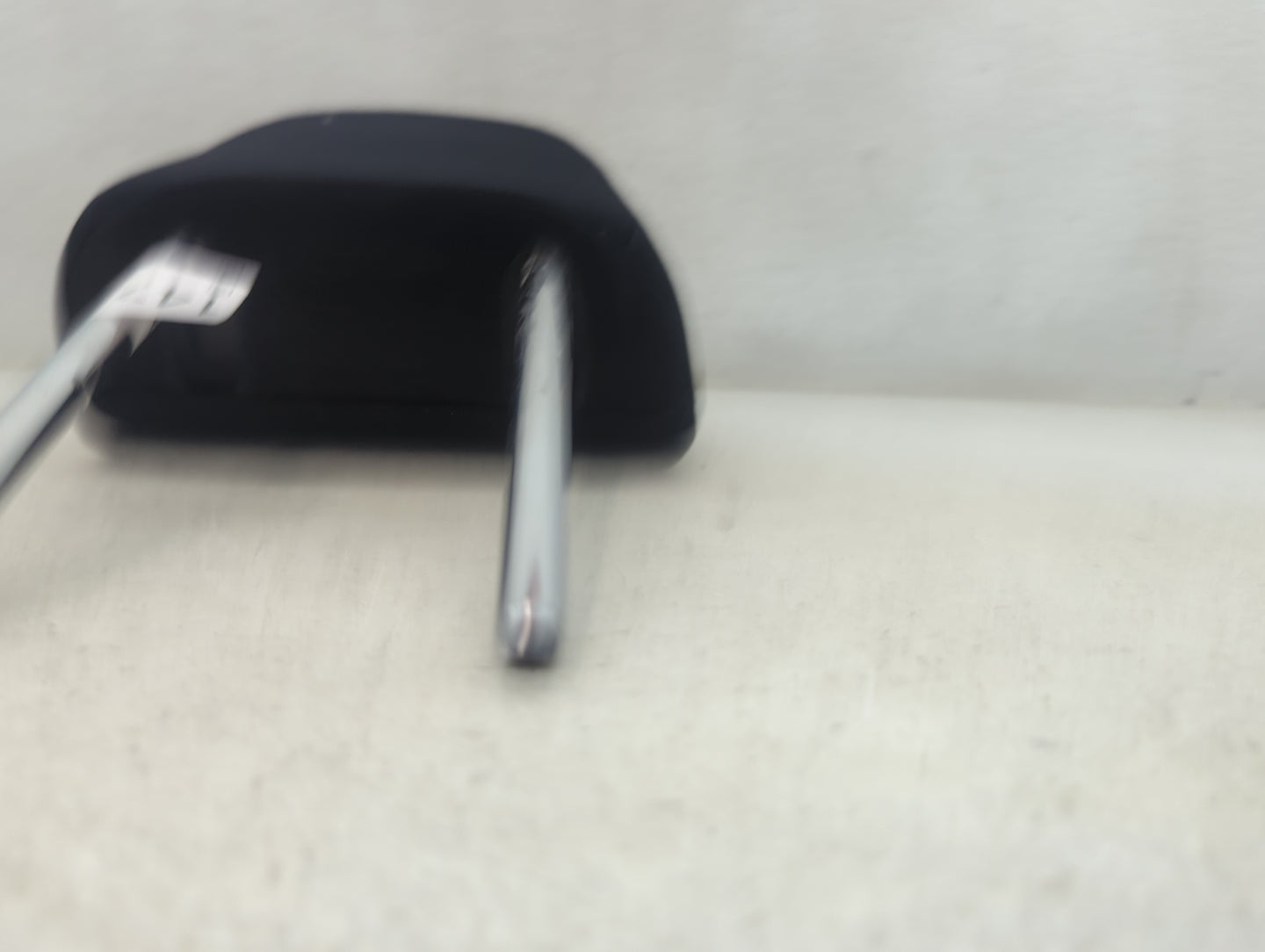 2013 Subaru Impreza Headrest Head Rest Front Driver Seat Black 1473498 - Oemusedautoparts1.com