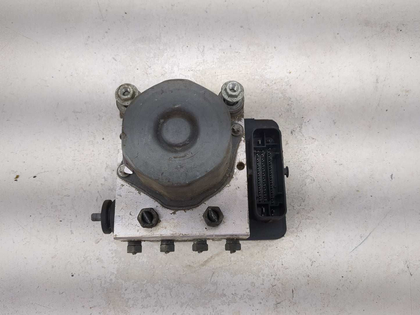 2013-2014 Subaru Impreza ABS Pump Control Module Replacement P/N:27536FJ190 0265243845, 0265951445 Fits Fits 2013 2014 OEM U