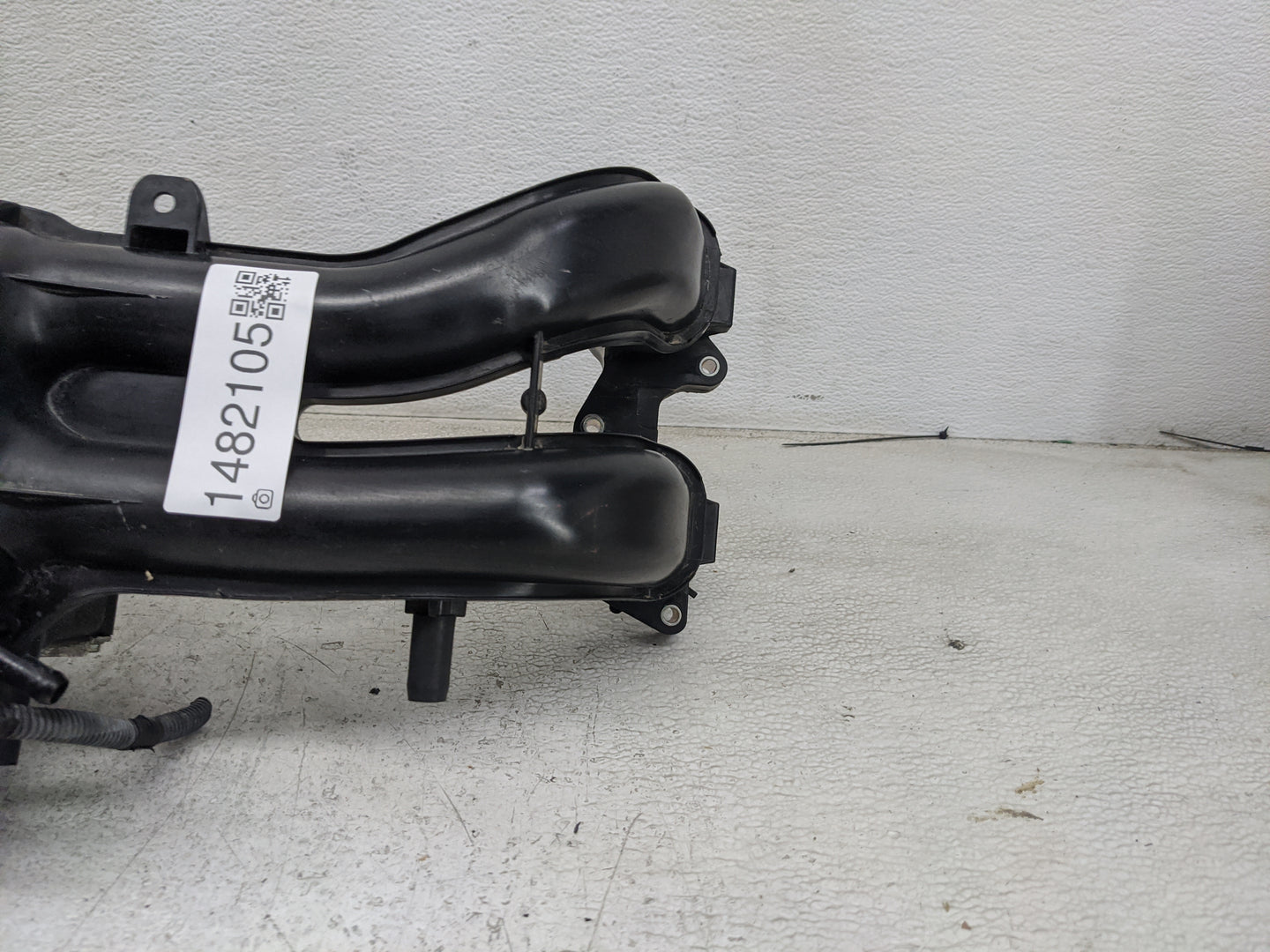 2013 Subaru Impreza Air Intake Manifold P/N:SAPA5-GF30 Fits OEM Used Auto Parts - Oemusedautoparts1.com