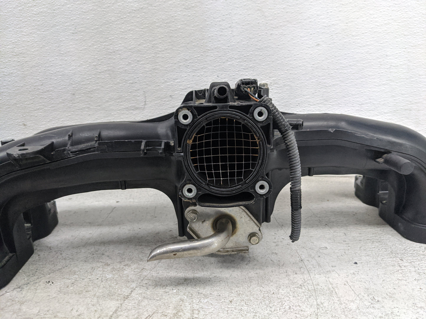 2013 Subaru Impreza Air Intake Manifold P/N:SAPA5-GF30 Fits OEM Used Auto Parts - Oemusedautoparts1.com